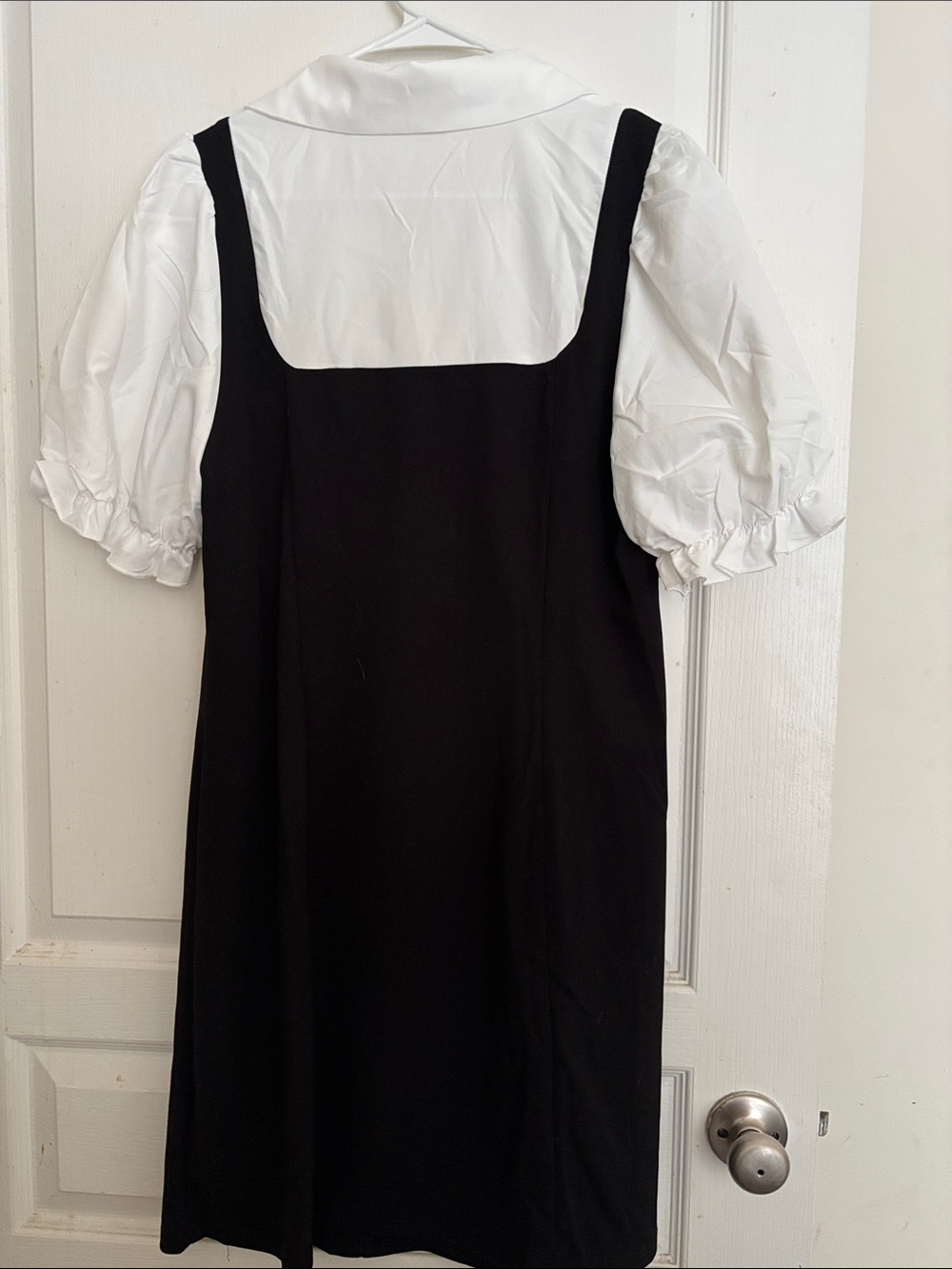 NEW Black & White Puff Sleeve Double-Breasted Dress - Picture 2 of 5